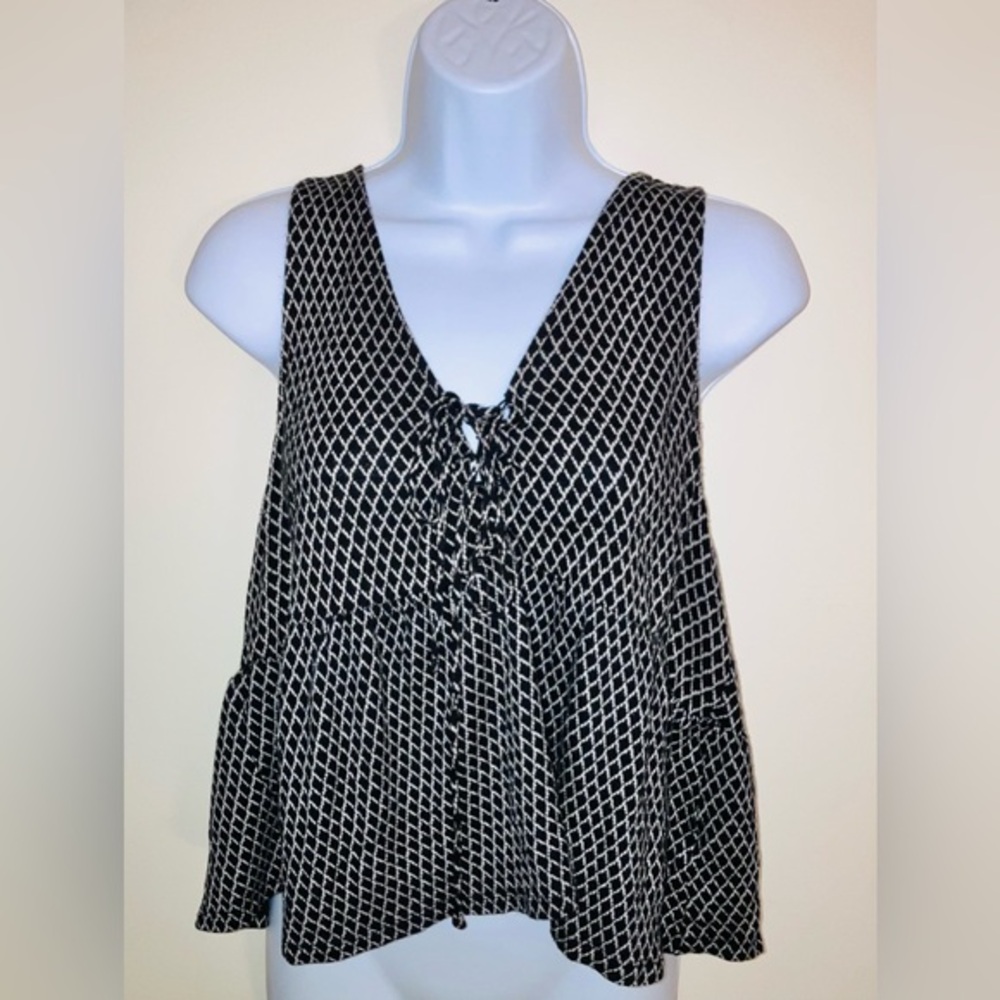 Aeropostale Y2K Black and White Peasant Boho Sleeveless Peplum Top Size XL